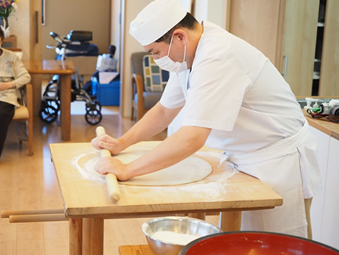 本格！北海道産の新そば打ち！ライブキッチン