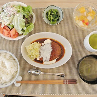 サンライズ鉄心坊食事のイメージ