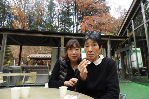 あきる野 瀬音の湯